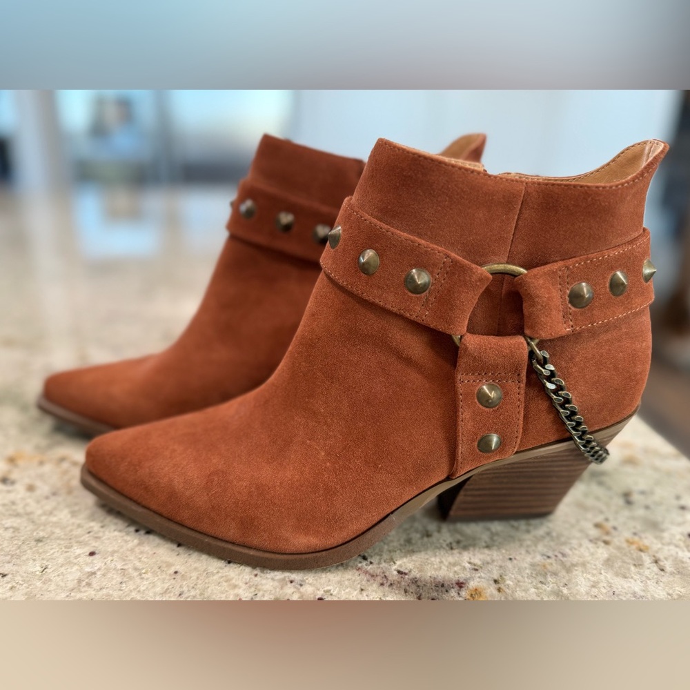Jessica Simpson Rust Suede Ankle Boots Booties